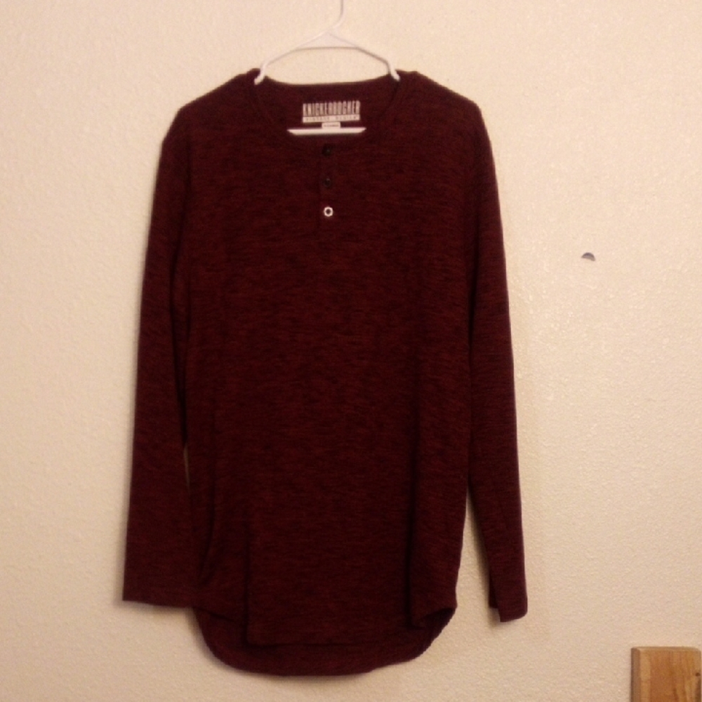 Kirkland Signature Men's Long Sleeve Henley - Wine